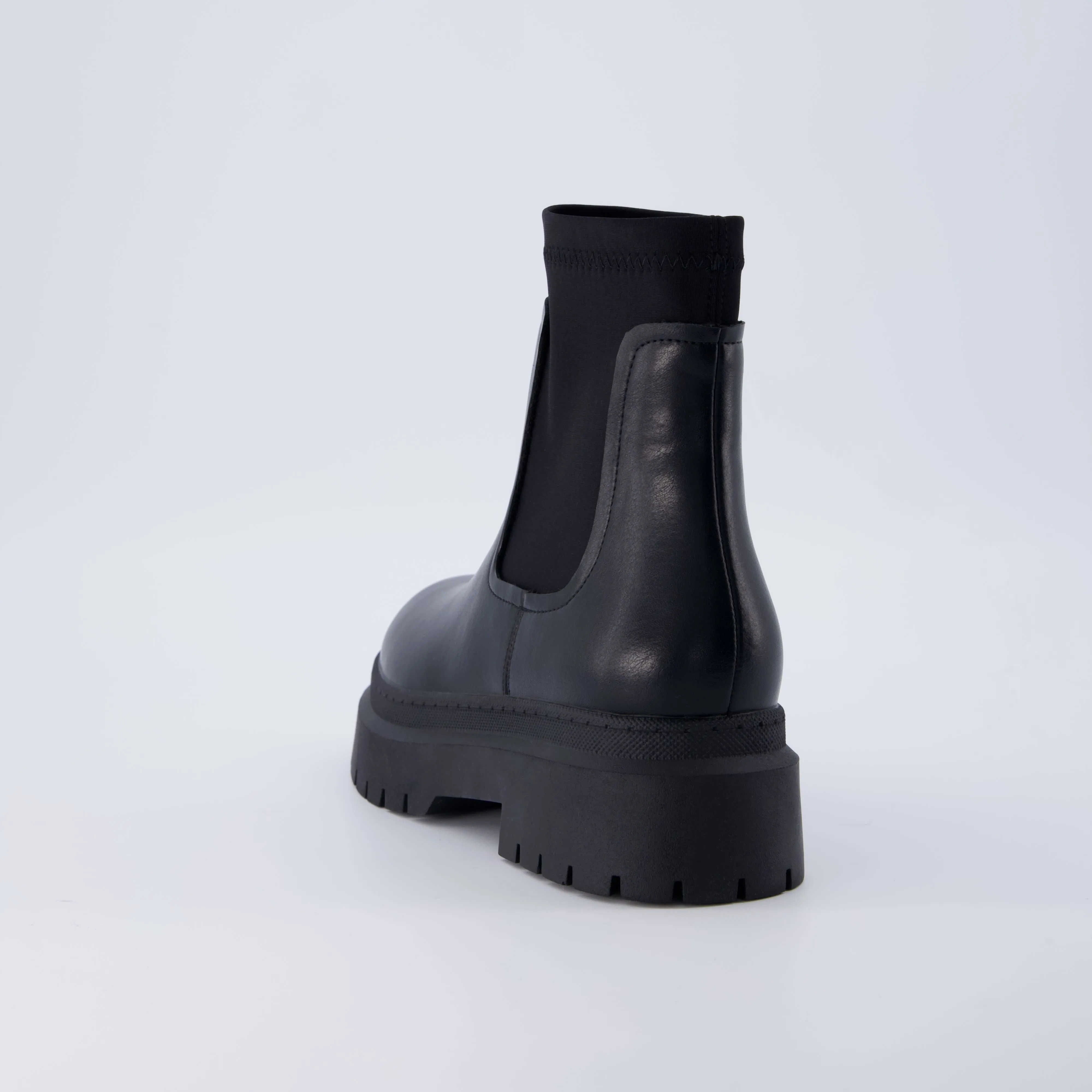 Dee Chelsea Boot