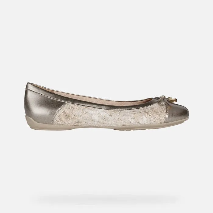 GEOX Women D Charlene Flats Light Taupe