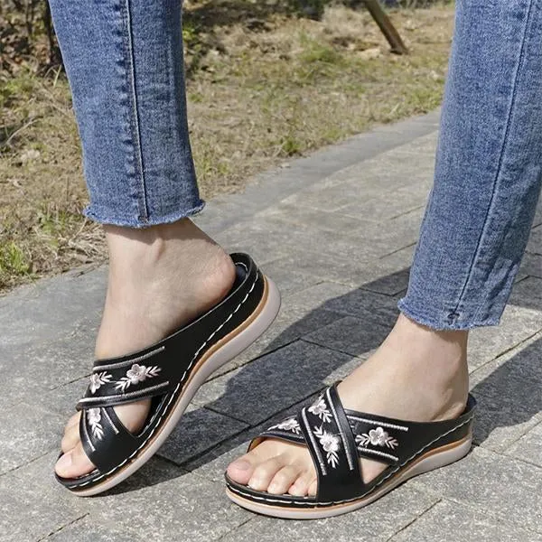 Women's Retro Embroidered Cross Wedge Slippers 13701013S